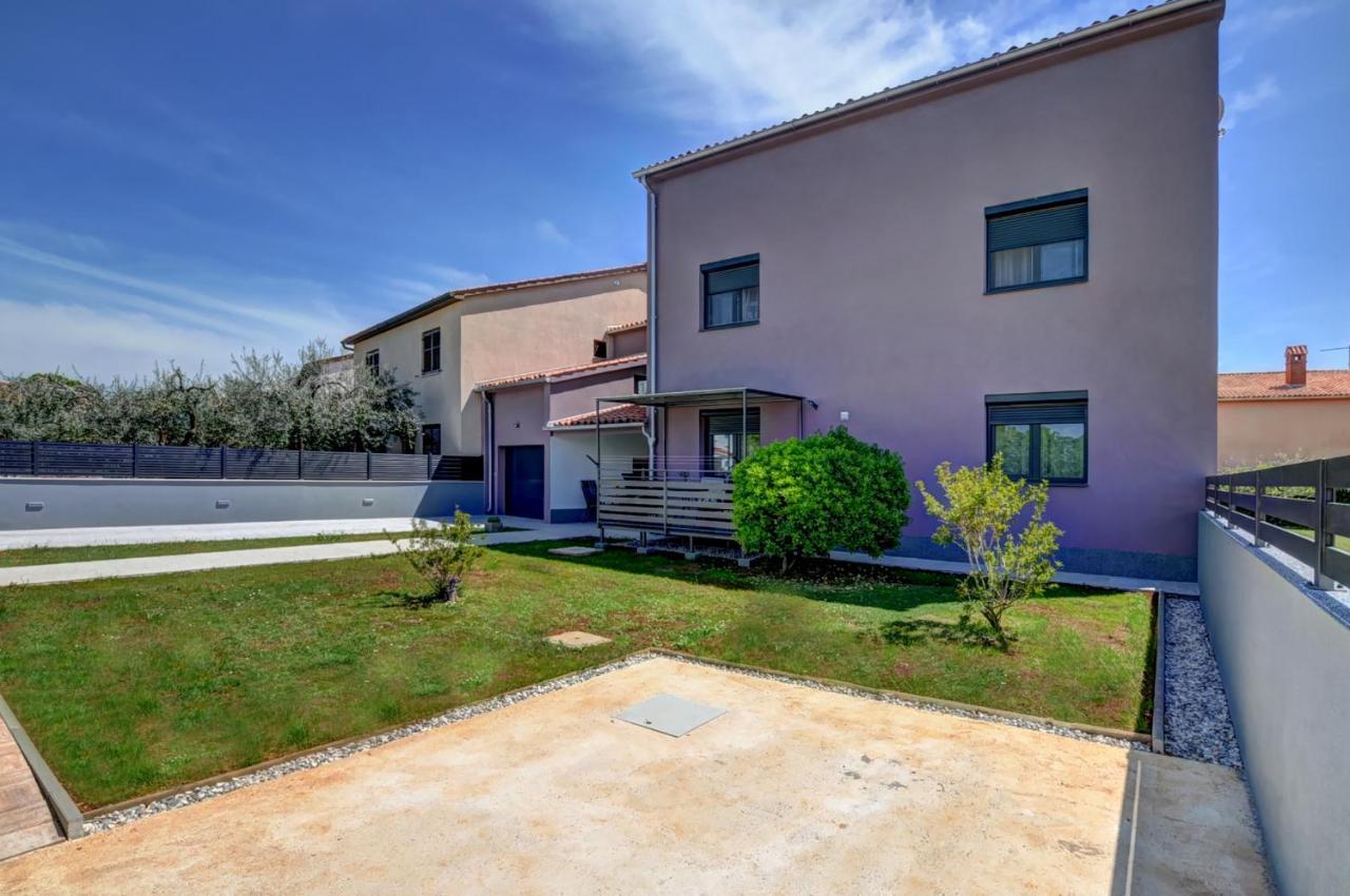Apartments Kajfes Fazana Exterior photo